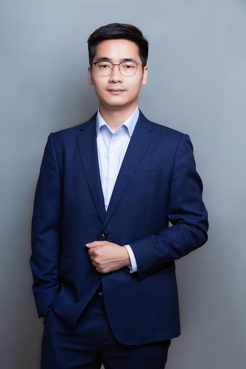 郑滔 客户策略总监